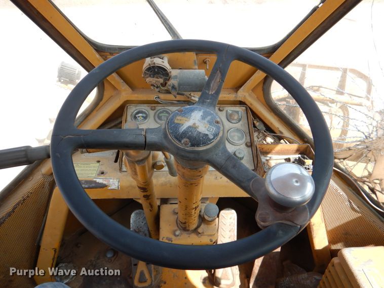 image for item DM3934 1976 Caterpillar 980B  wheel loader