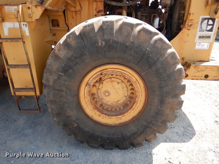 image for item DM3934 1976 Caterpillar 980B  wheel loader