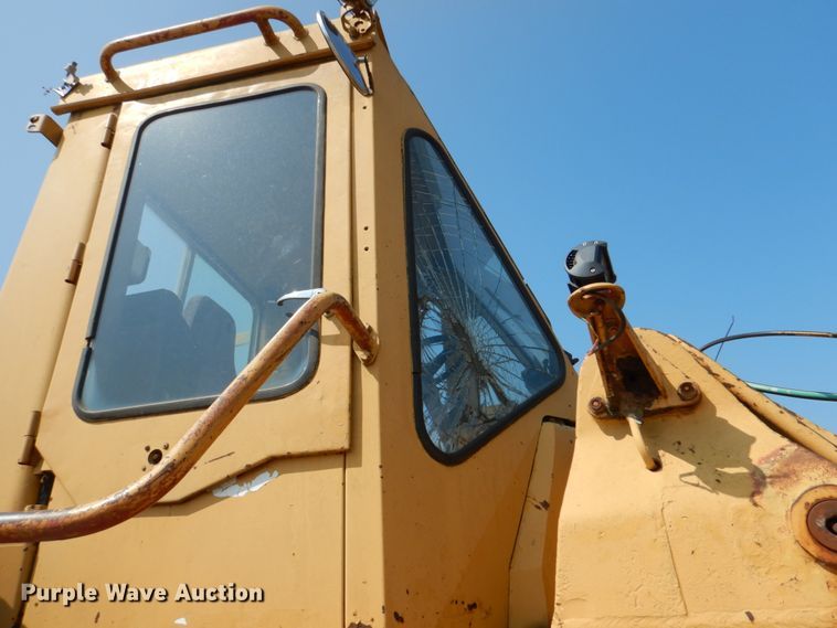 image for item DM3934 1976 Caterpillar 980B  wheel loader