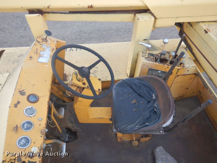 image for item DM5274 Concrete breaker