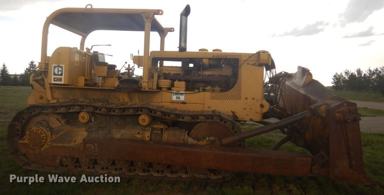 image for item DM5275 Caterpillar D9D  dozer