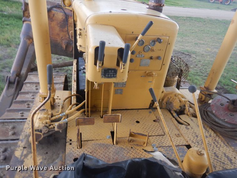 image for item DM5275 Caterpillar D9D  dozer