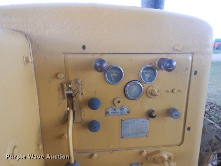 image for item DM5275 Caterpillar D9D  dozer