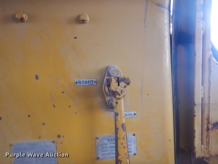 image for item DM5278 1962 Caterpillar D9G  dozer