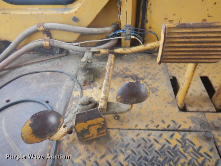 image for item DM5278 1962 Caterpillar D9G  dozer
