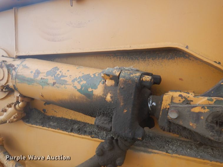 image for item DM5279 1971 Caterpillar 830MB  conventional scraper