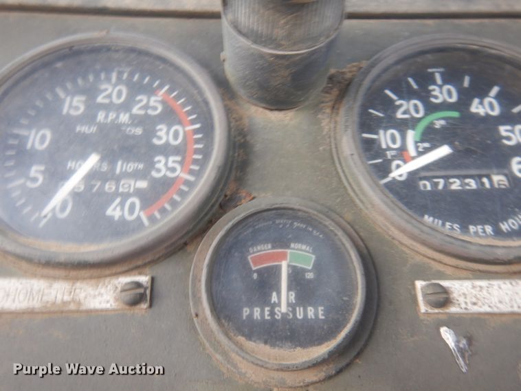 image for item DM5279 1971 Caterpillar 830MB  conventional scraper