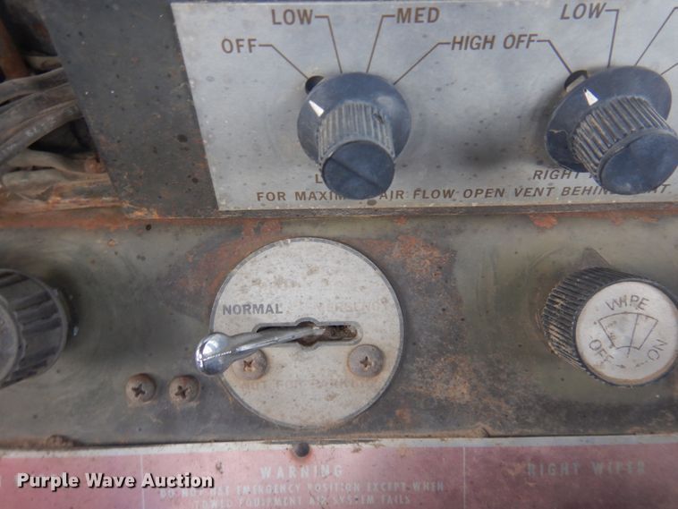 image for item DM5279 1971 Caterpillar 830MB  conventional scraper