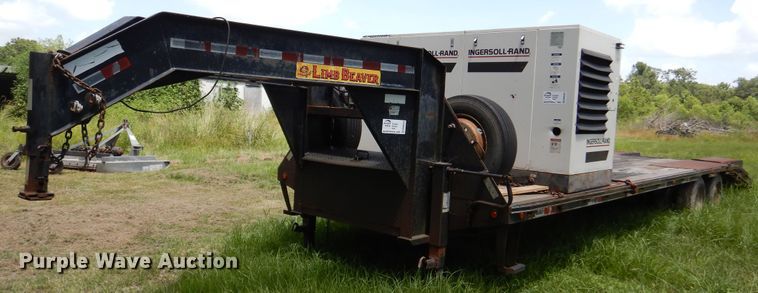 image for item DM6424 2007 Hefty  equipment trailer