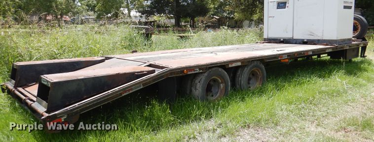 image for item DM6424 2007 Hefty  equipment trailer