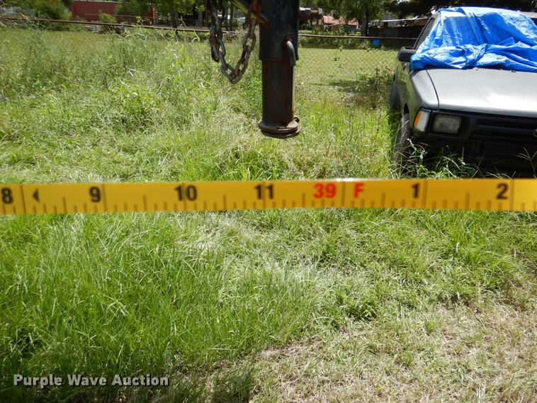 image for item DM6424 2007 Hefty  equipment trailer