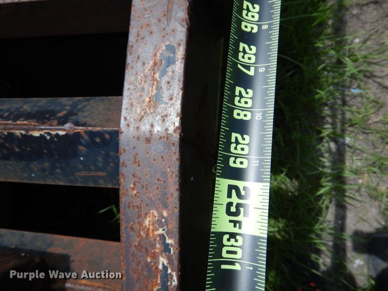 image for item DM6424 2007 Hefty  equipment trailer