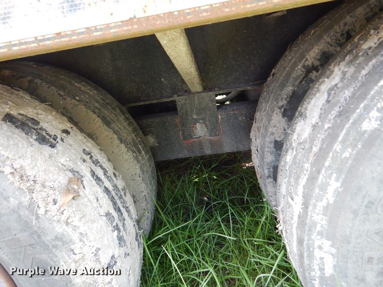 image for item DM6424 2007 Hefty  equipment trailer