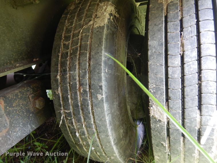 image for item DM6424 2007 Hefty  equipment trailer