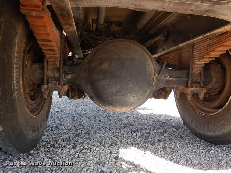 image for item DM6438 2011 International DuraStar 4400  fuel truck