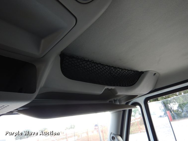 image for item DM6438 2011 International DuraStar 4400  fuel truck