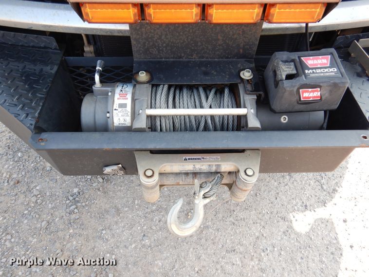 image for item DM6440 2016 Dodge Ram 5500HD  bucket truck