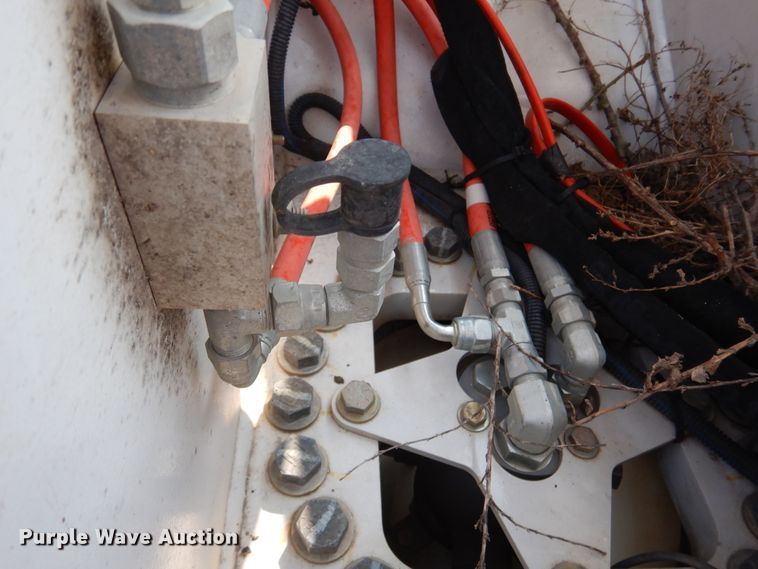 image for item DM6440 2016 Dodge Ram 5500HD  bucket truck