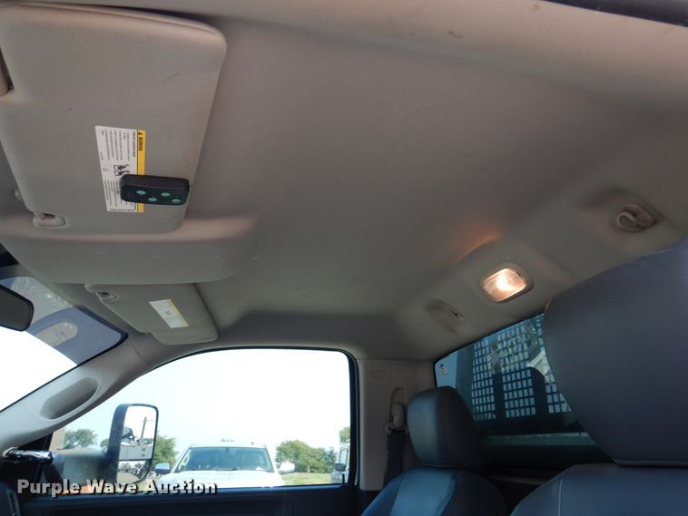 image for item DM6440 2016 Dodge Ram 5500HD  bucket truck