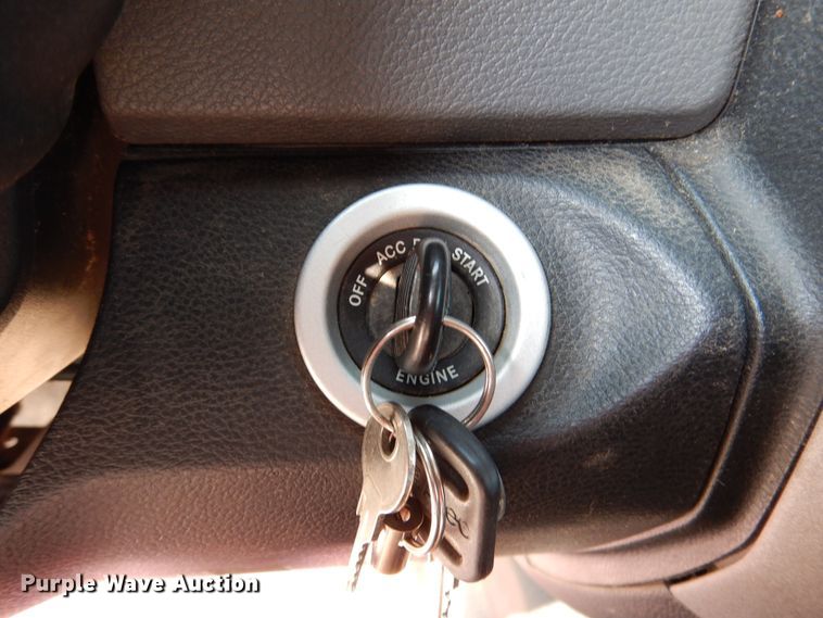 image for item DM6440 2016 Dodge Ram 5500HD  bucket truck