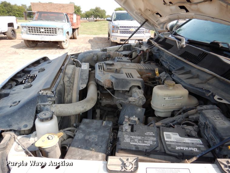 image for item DM6440 2016 Dodge Ram 5500HD  bucket truck