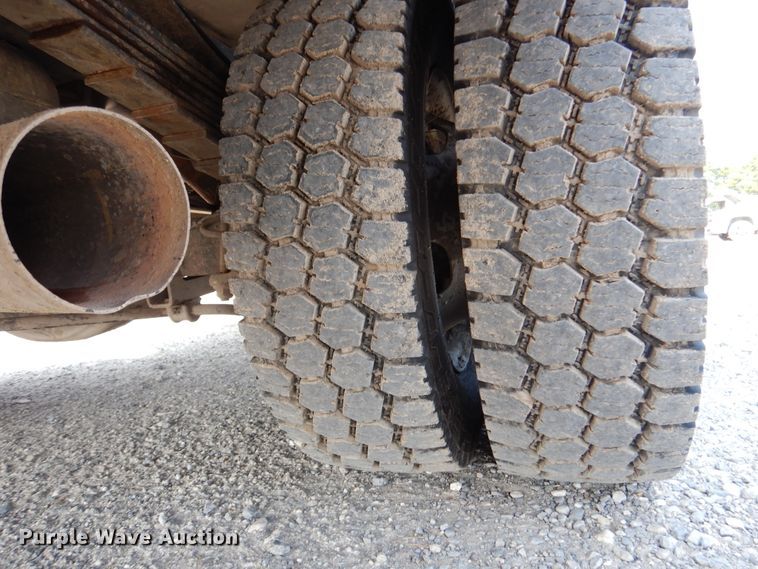 image for item DM6440 2016 Dodge Ram 5500HD  bucket truck