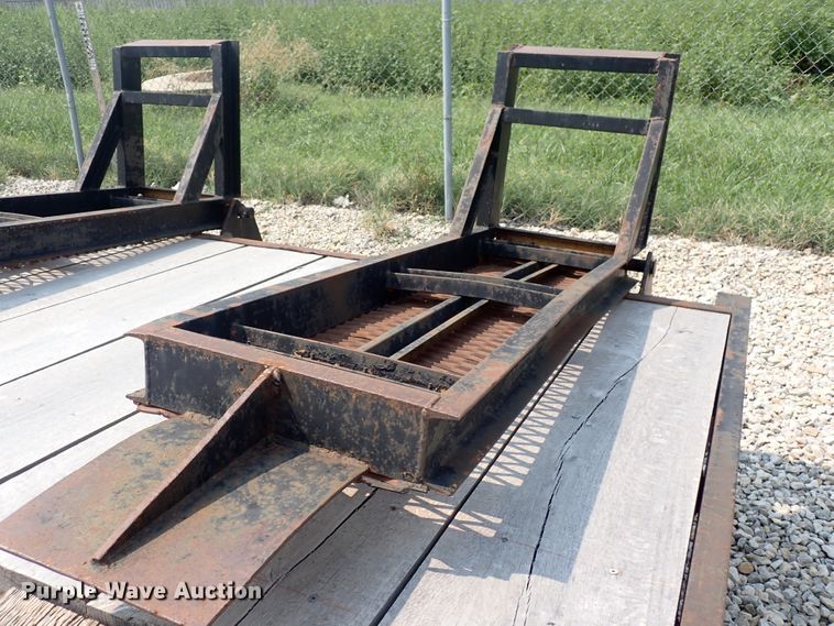 image for item DN1956 1995 Utility  equipment trailer
