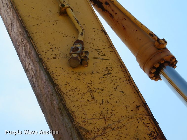 image for item DN5969 2000 Komatsu PC400LC-6LK  excavator