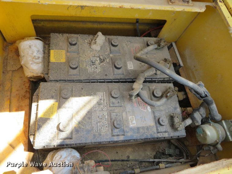 image for item DN5969 2000 Komatsu PC400LC-6LK  excavator