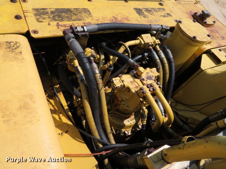 image for item DN5969 2000 Komatsu PC400LC-6LK  excavator