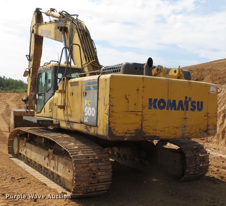 image for item DN5976 2005 Komatsu PC600LC-7  excavator