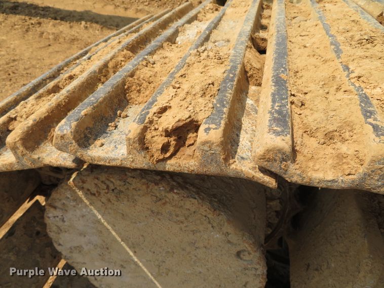 image for item DN5976 2005 Komatsu PC600LC-7  excavator