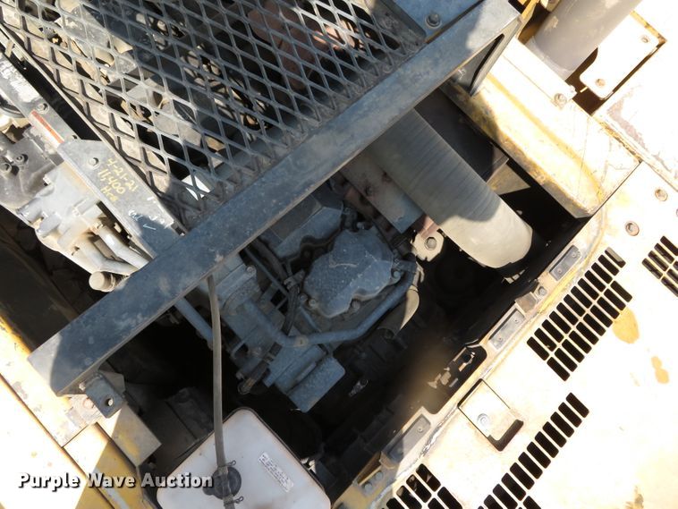 image for item DN5976 2005 Komatsu PC600LC-7  excavator