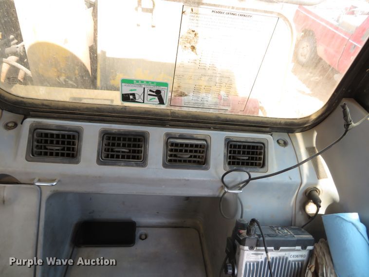 image for item DN5976 2005 Komatsu PC600LC-7  excavator