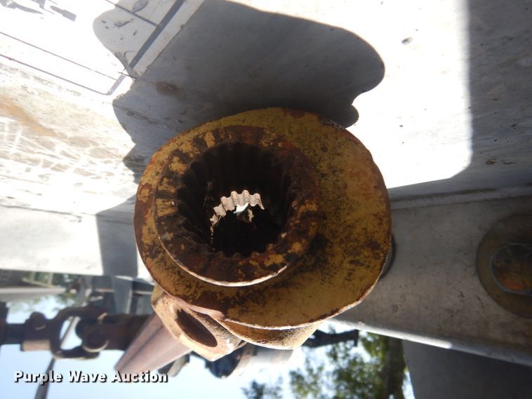 image for item ED9836 Modern Manufacturing  rotary mower