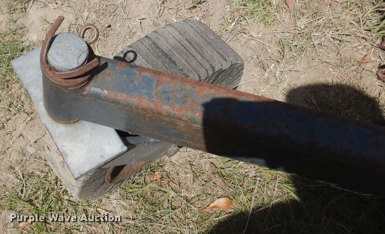 image for item ED9836 Modern Manufacturing  rotary mower