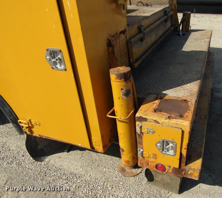 image for item EV9303 Utility bed