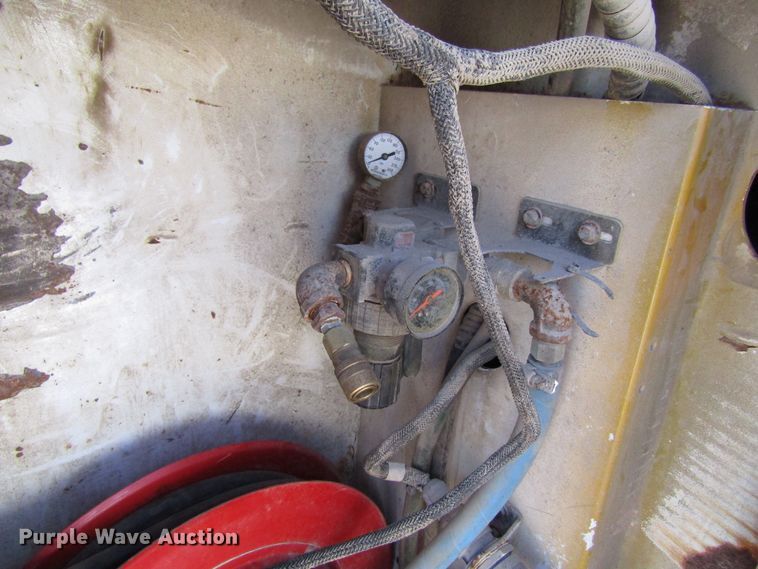 image for item EV9303 Utility bed