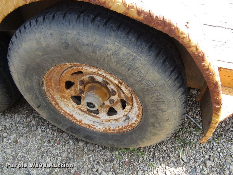 image for item EV9305 2007 Mac-lander  equipment trailer