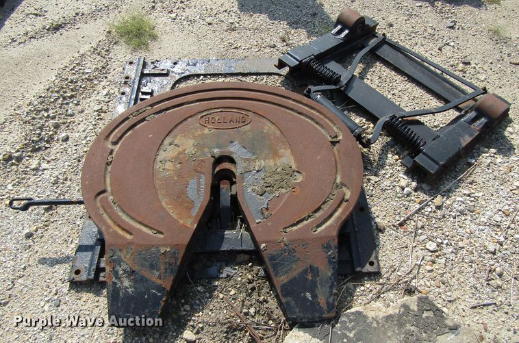 image for item EV9306 Fifth wheel plates