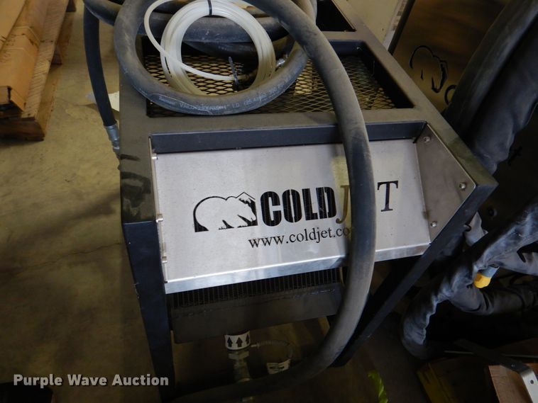 image for item EY9769 Cold Jet dry ice blasting machine