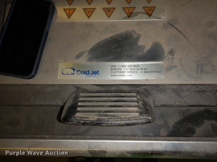 image for item EY9769 Cold Jet dry ice blasting machine