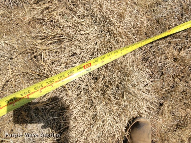 image for item FC9042 2002 Mack RD8886S  well service truck