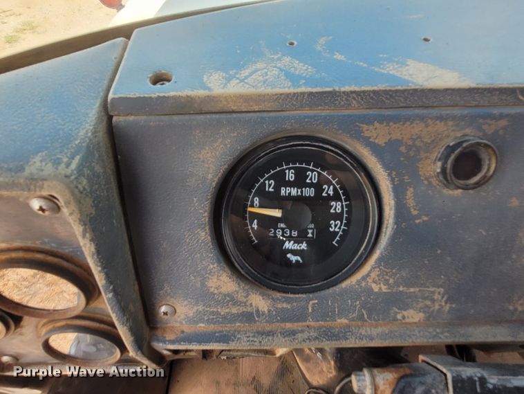 image for item FC9043 1980 Mack  winch truck