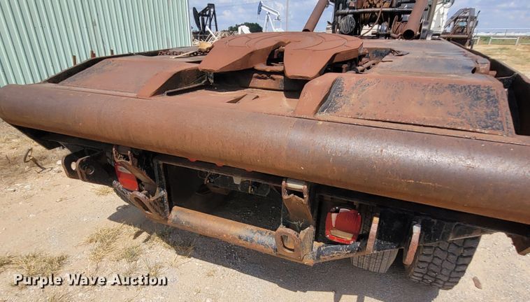 image for item FC9043 1980 Mack  winch truck