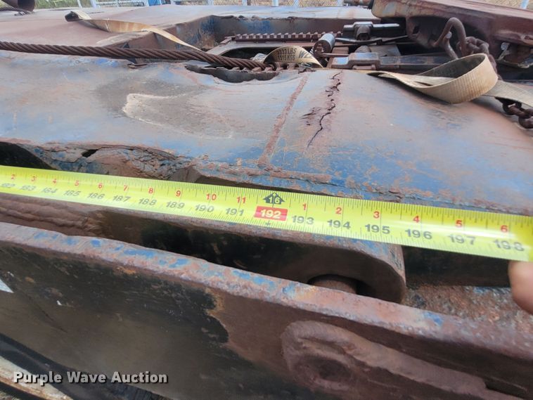 image for item FC9043 1980 Mack  winch truck