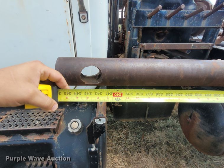 image for item FC9043 1980 Mack  winch truck