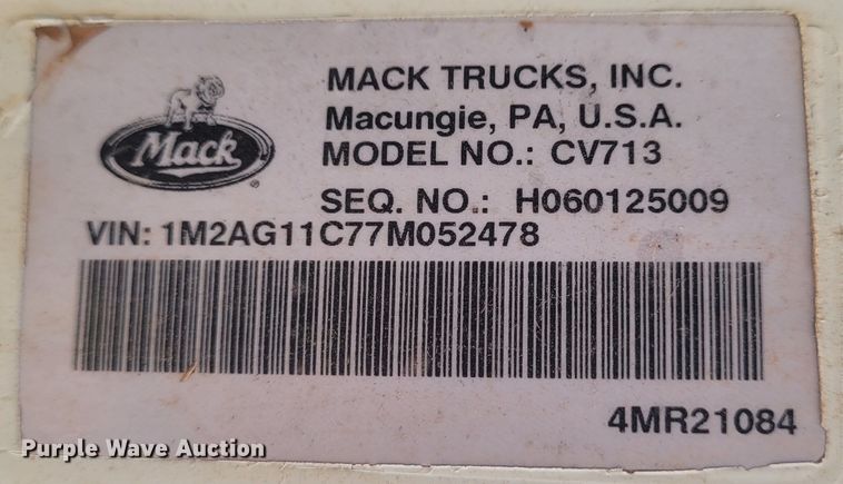 image for item FC9044 2007 Mack CV713  winch truck