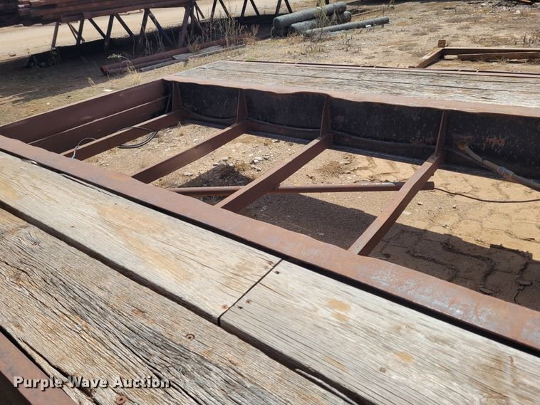 image for item FC9045 2006 Shop built equipment trailer