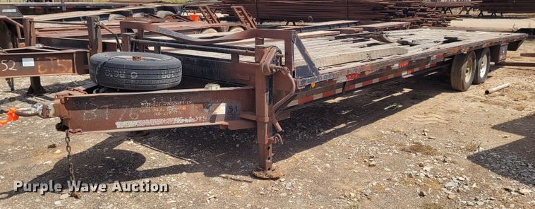 image for item FC9046 2001 Childers  equipment trailer